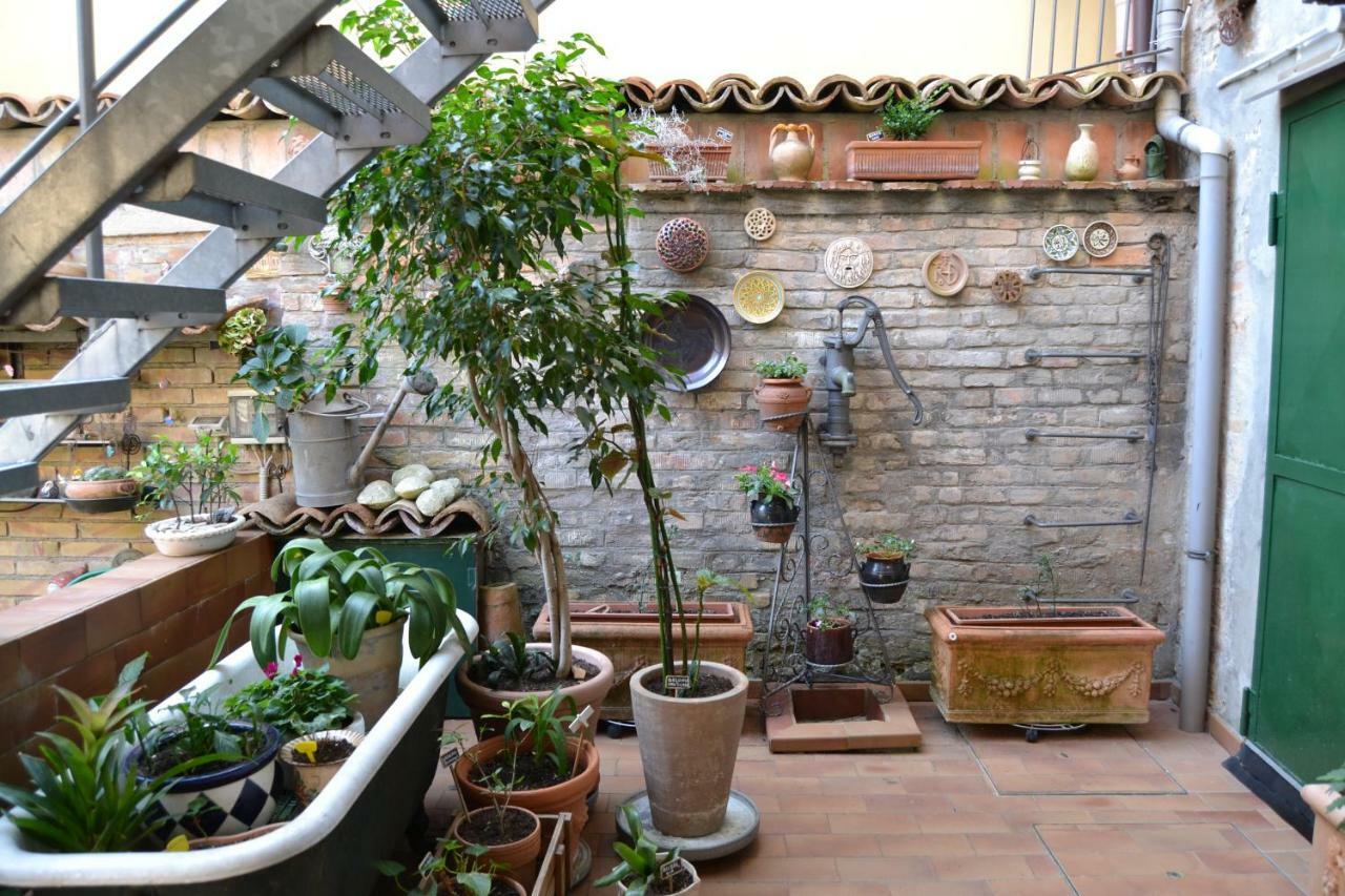 Il Giardino Roccioso Bed & Breakfast Ravenna Luaran gambar
